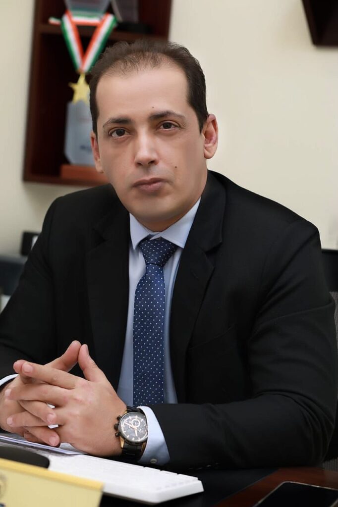 cde5d4bd-56de-42a6-bb9b-e6a1781bab9e-682x1024